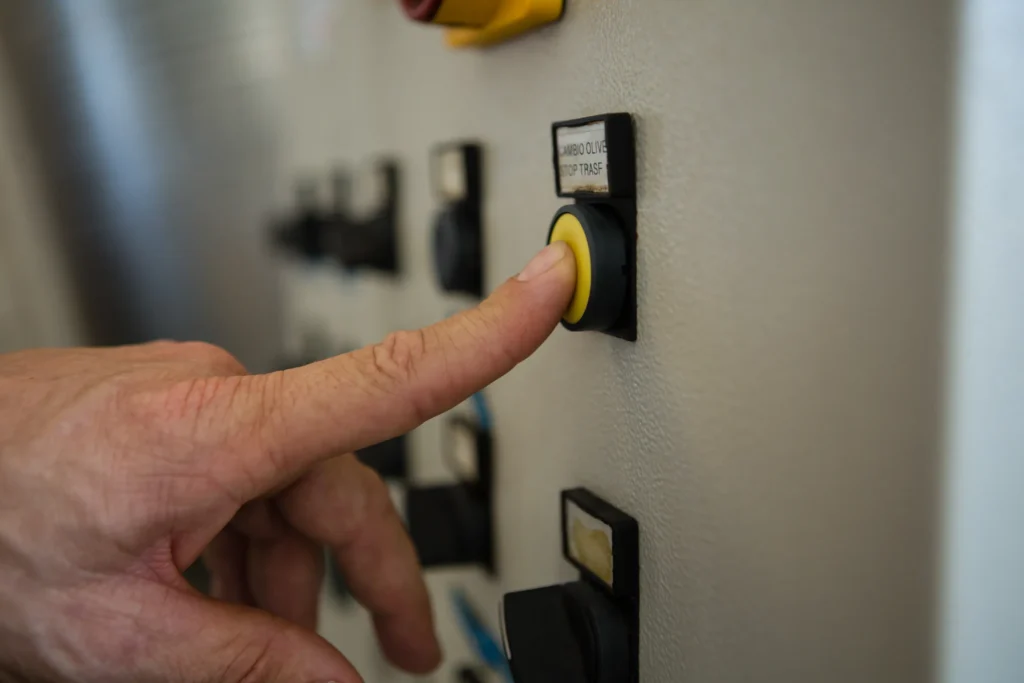 Push Button Switches